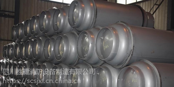 七氟丙烷灭火剂可采用多套主管或者分层设置管道